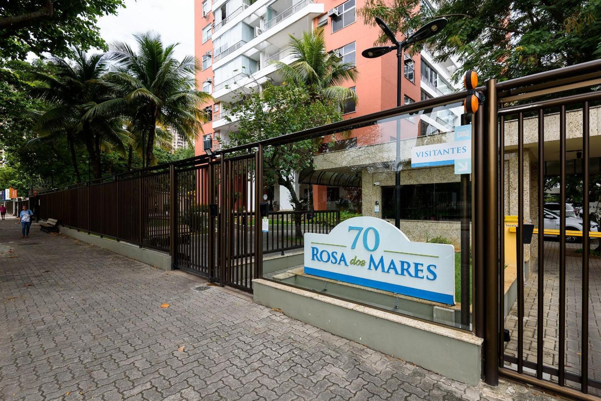 Estudio C/ Area De Lazer Na Barra | Mh 70/1106 *