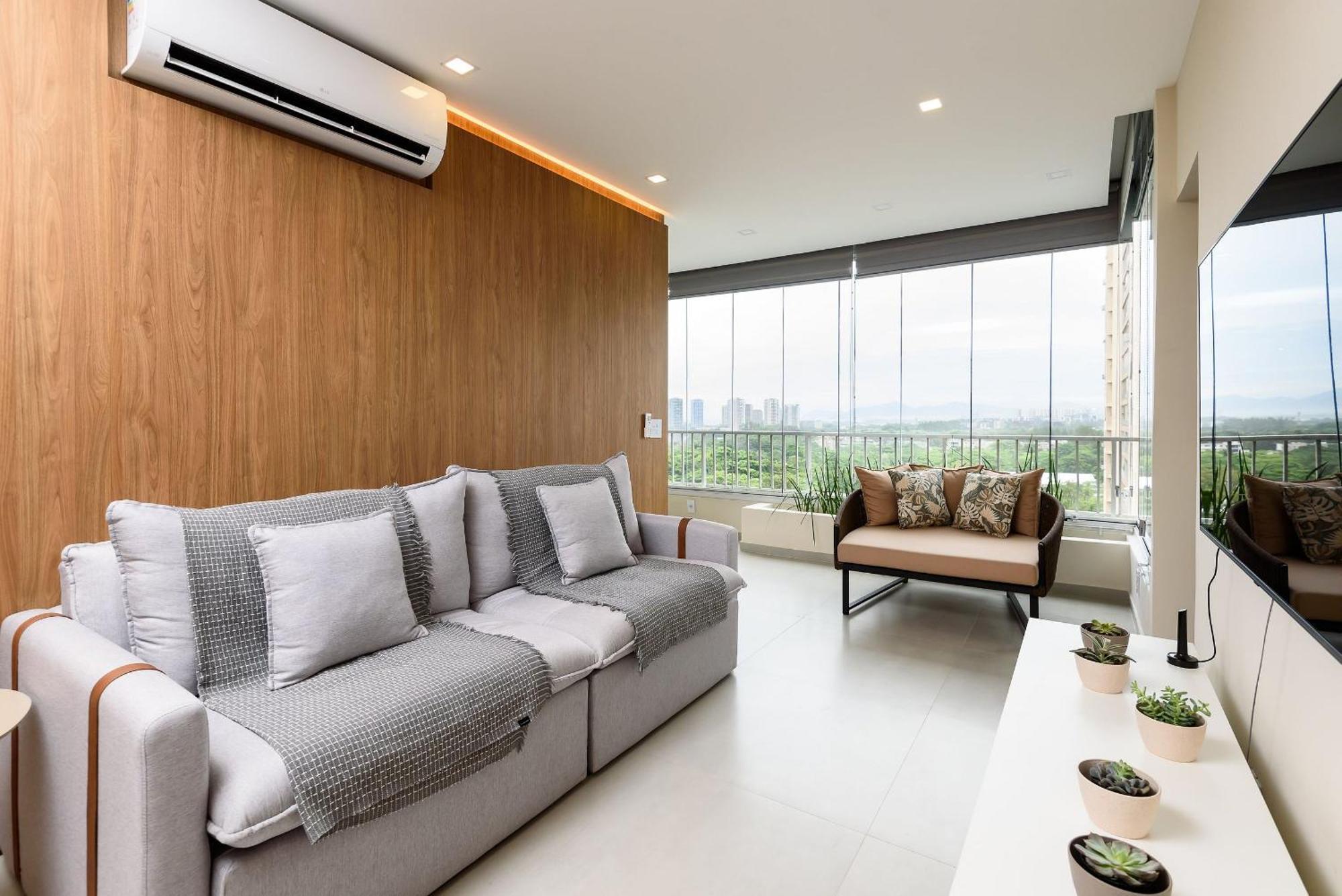 Estudio C/ Area De Lazer Na Barra | Mh 70/1106 *